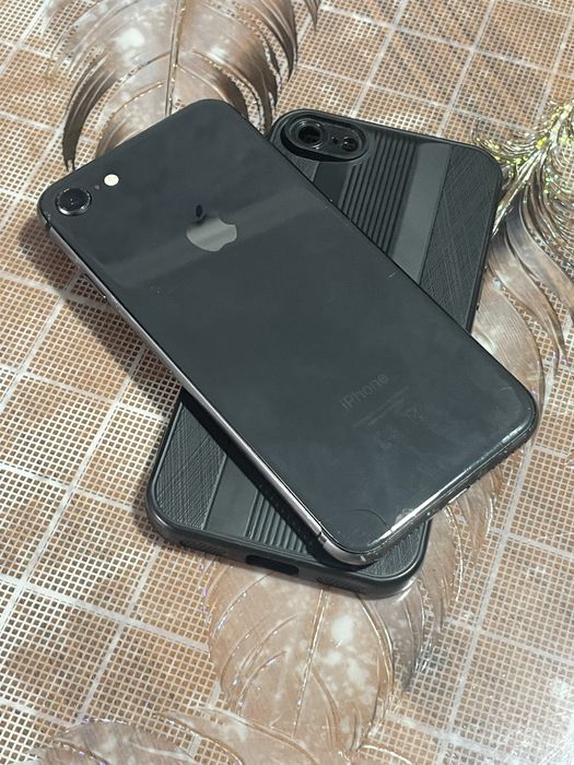 Продам iPhone 8 или обмен только на iPhone