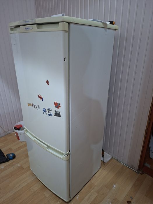 Холодильник сатылады