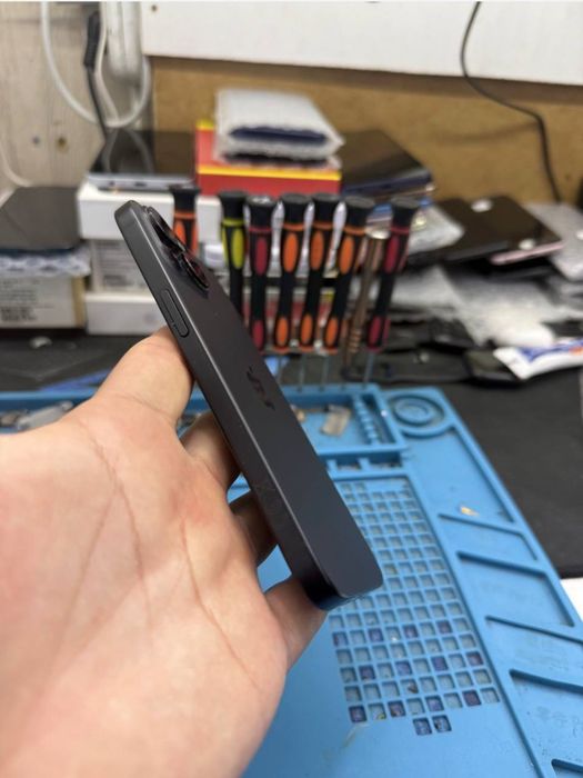 iPhone 15 icloud tushgan
