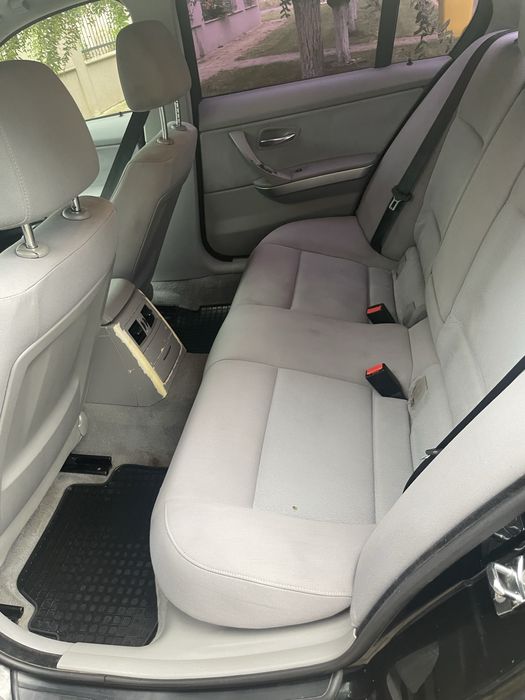 Vand Bmw 320d, utilizat, inmatriculat.