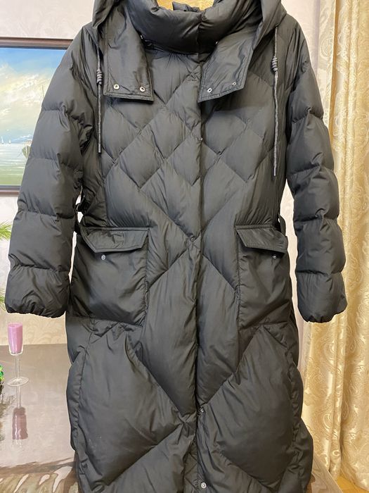 Продам итальянский пуховик Paquito