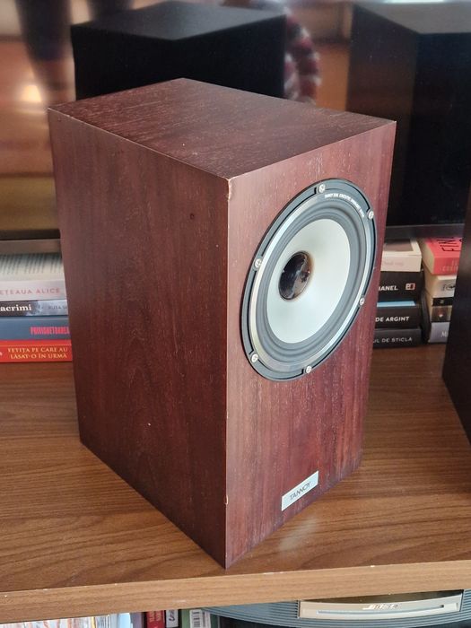 Boxe Tannoy Revolution xt