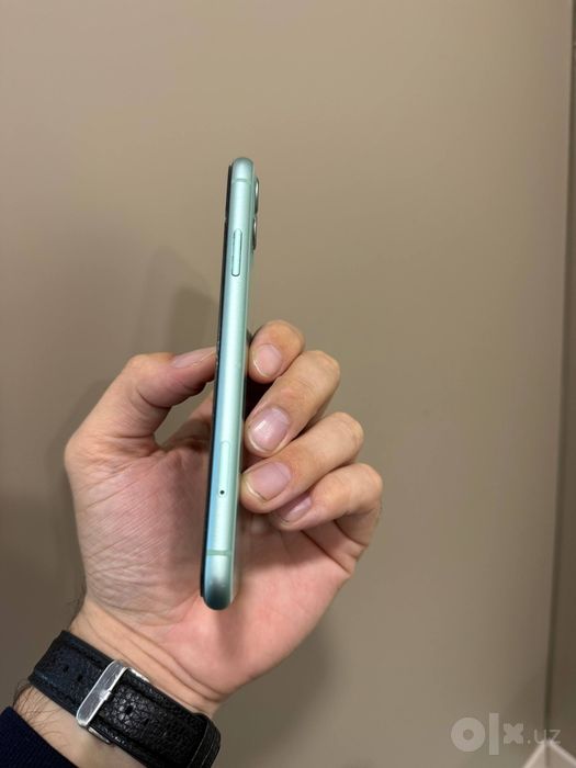 Срочно продается своя телефон iPhone 11