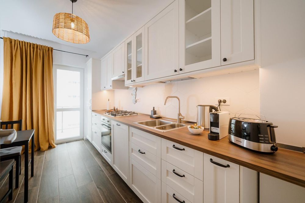 Vând apartament 2 camere decomandat-Grand Kristal disponibil imediat