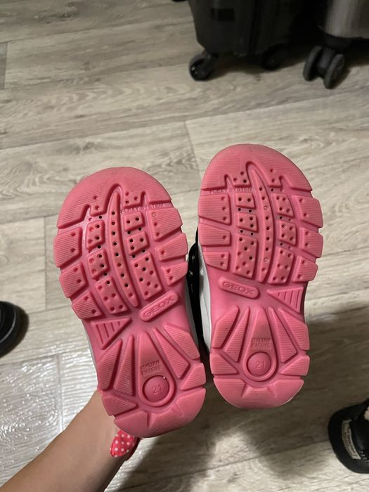 Апрески GEOX / боти с велкро и светещи звездички