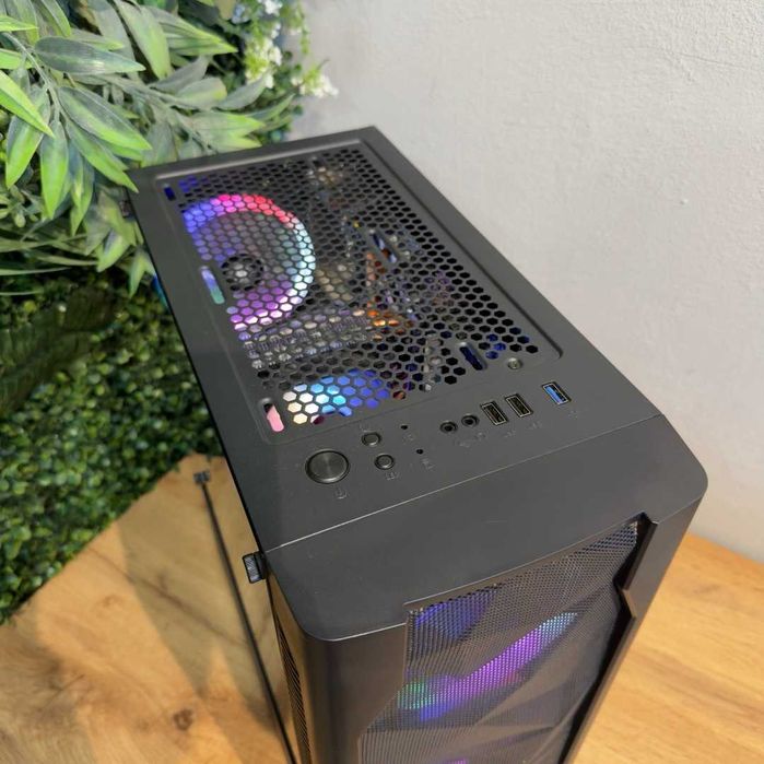 PC GAMING Intel Core i7-6700K GTX 1070 RAM 16GB SSD 256GB HDD 500GB - GARANTIE 12 LUNI | TrueGSM