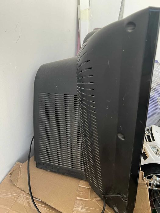 Продам телевизор