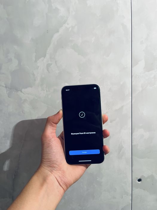 Продам срочно iPhone XR 64GB