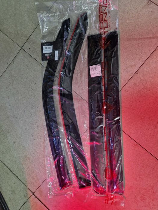 Ветровики (дефлекторы)  для Honda Pilot 2008 по 2013 год.