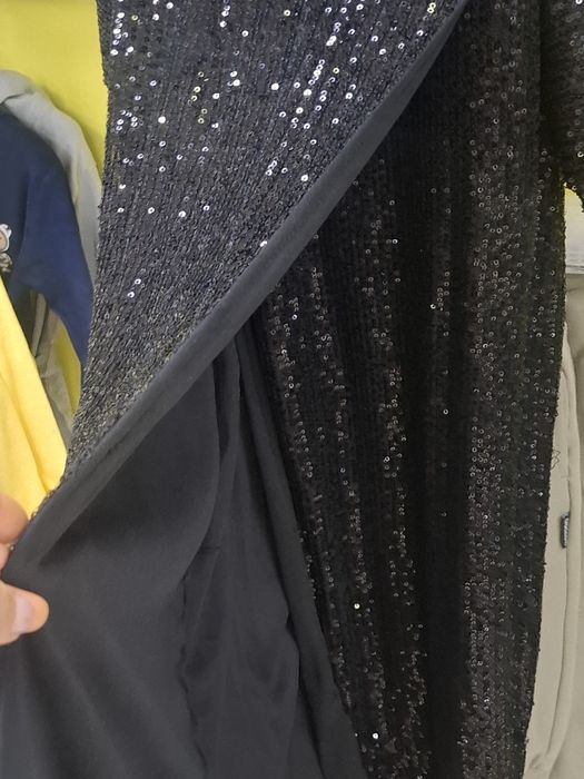 Платье с пайетками