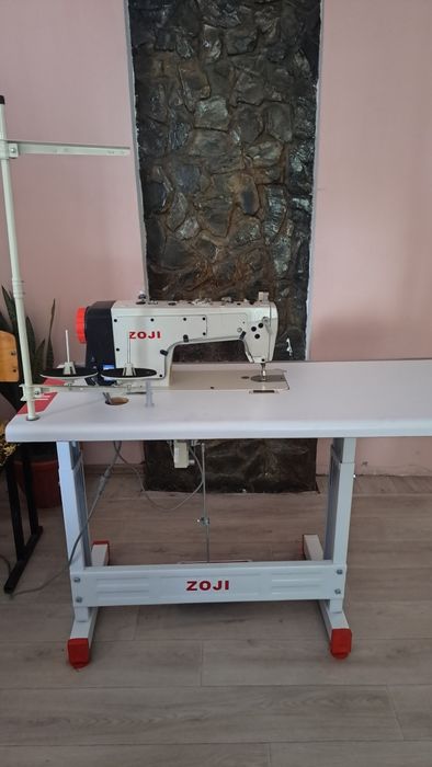 Тикув машинаси ZOJI ишлашлари зор холати янг 3 ой ишланган