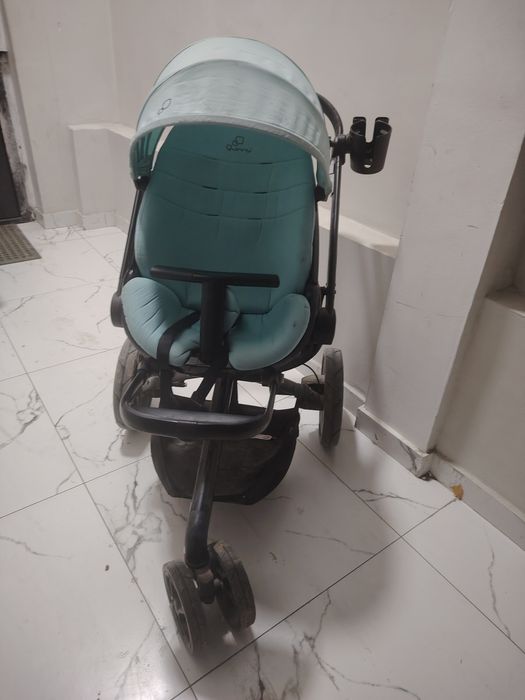 Срочно продам коляску