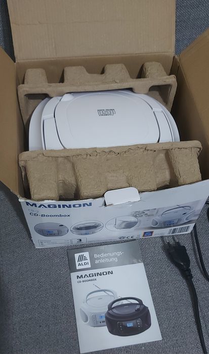 Vind CD  boombox radio