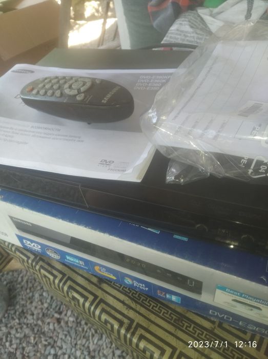 Продам DVD плеер Samsung