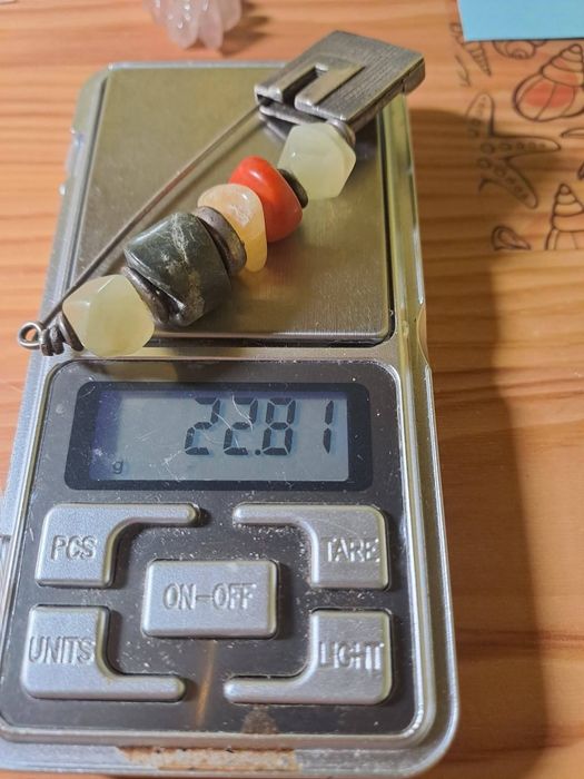 Brosa din argint cu diferite pietre naturalr