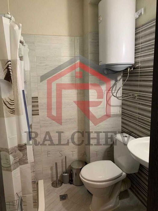 Двустаен апартамент под наем / Левски