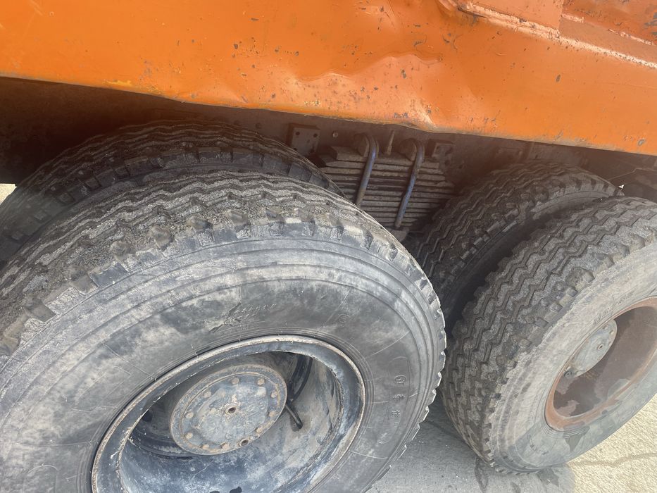 Продам шахман с прицепом.