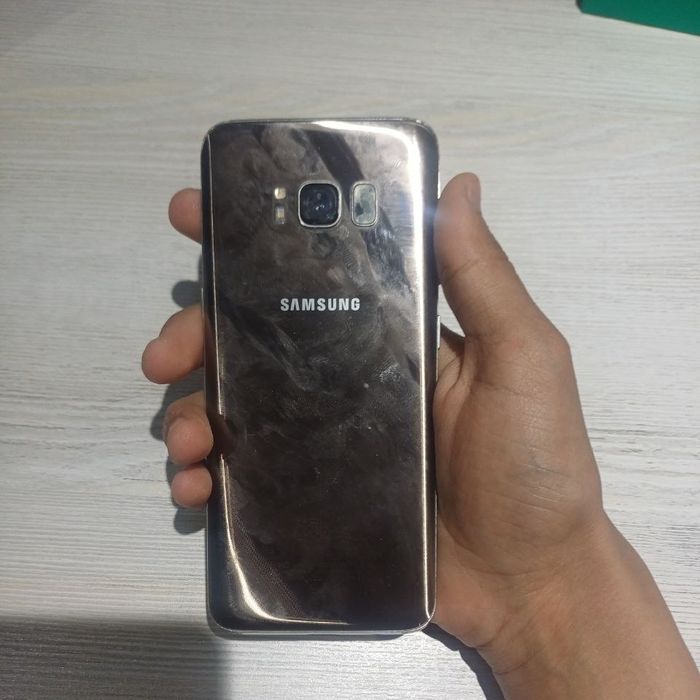 Samsung s8 4/64t