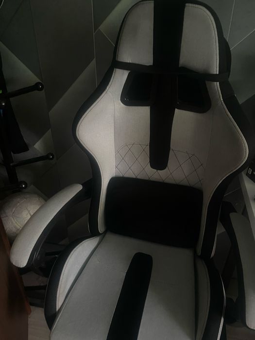 компьютерное кресло