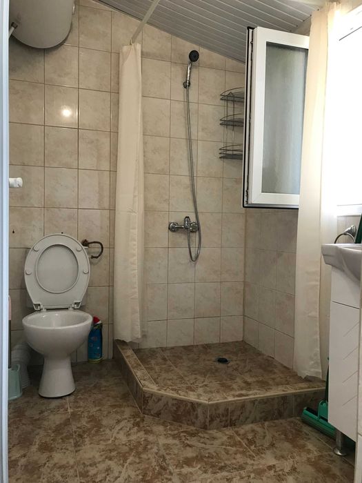 Дава се под наем Къща в Варна, м-т Боровец - север - 80 кв.м за 867 € - Снимка #21