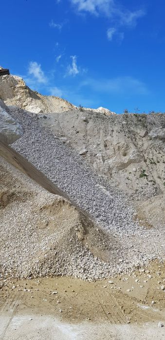 Piatra de calcar concasata