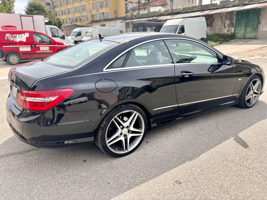 Mercedes E 250 Coupe CDI BlueEFFICIENCY
