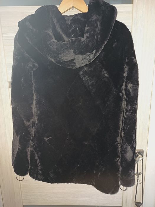 Продаю б/у мутоновые шубы