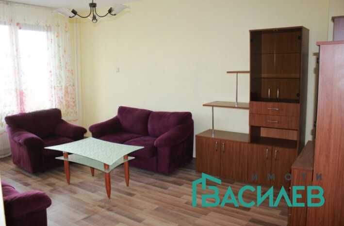 Дава се под наем Тристаен апартамент в София, Център - 82 кв.м за 615 € - Снимка #1