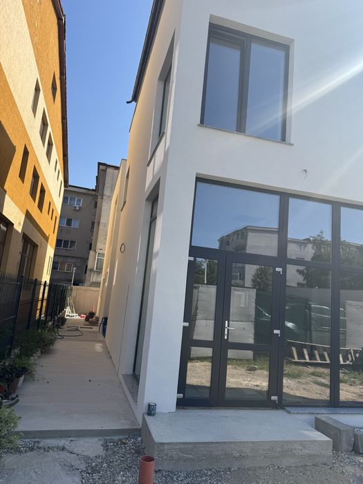 De inchiriat spatiu comercial str gh ionescu siseti 36