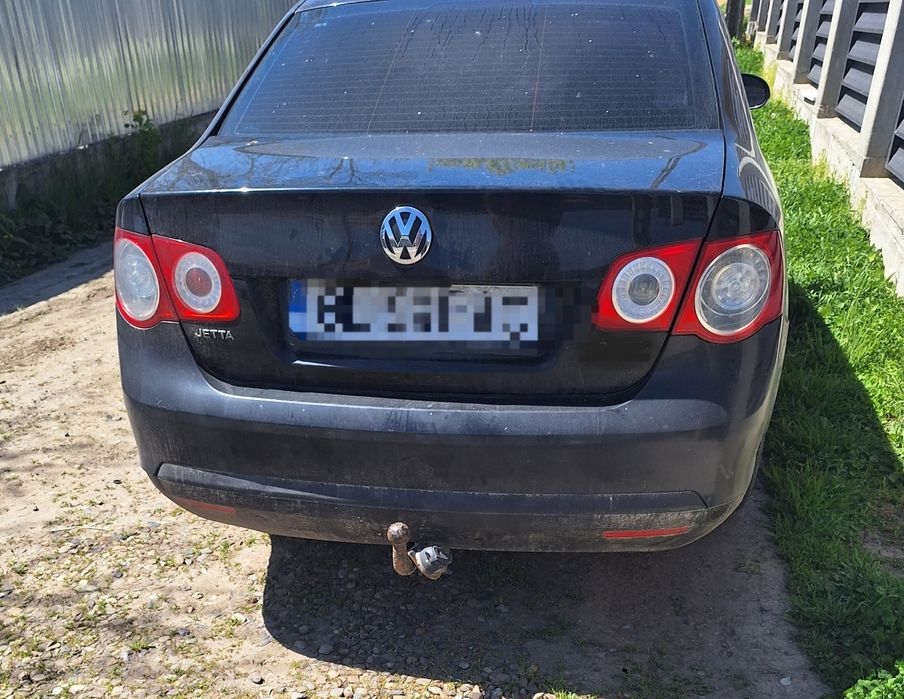 Vând sau dezmembrez Volkswagen Jetta