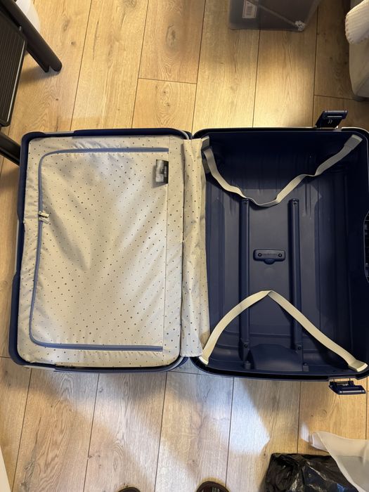 Продам чемодан Samsonite