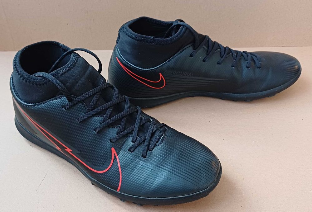 Нова цена. Детски футболни маратонки Adidas и Nike.