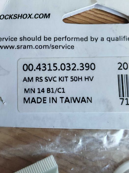 kit service rock shox