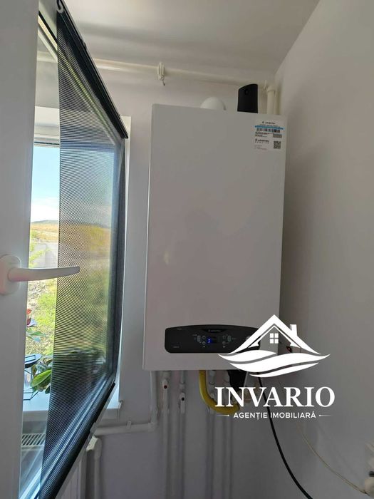 Vand apartament cu 2 camere in Deva