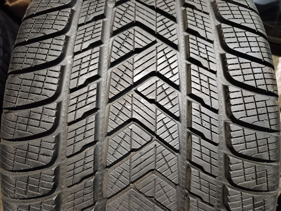 Jante originale Porsche Cayenne Coupe 21'' cu anv de iarnă dot 2023