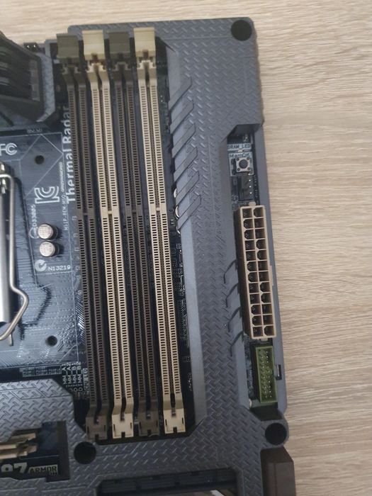 Placa de baza  asus gryphon z97