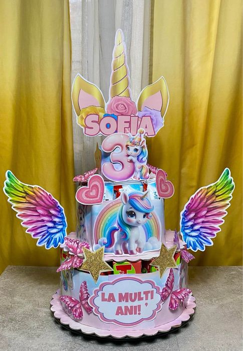 Torturi din dulciuri si aranjmente