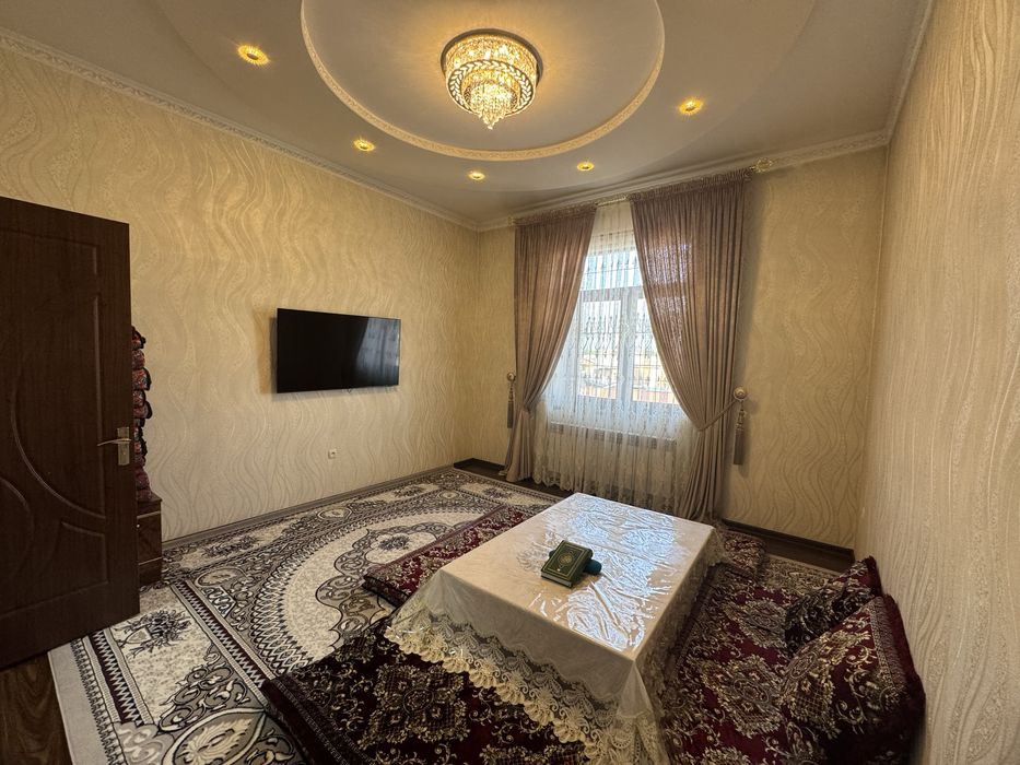 Продается 4х комнатная квартира с мансардой Новостройка Шахристанская