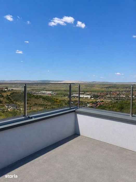 Vila spectaculoasa in Dezmir I 214 mp I Terase panoramice