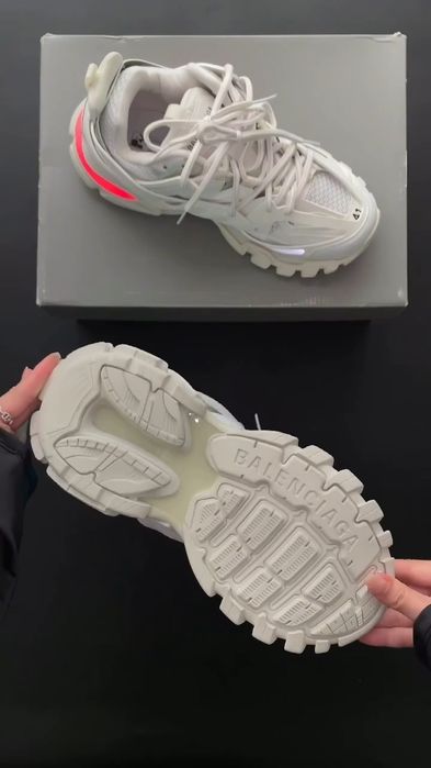 Balenciaga Track Led Negri