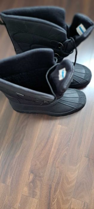 Продавам мъжки апрески Runners