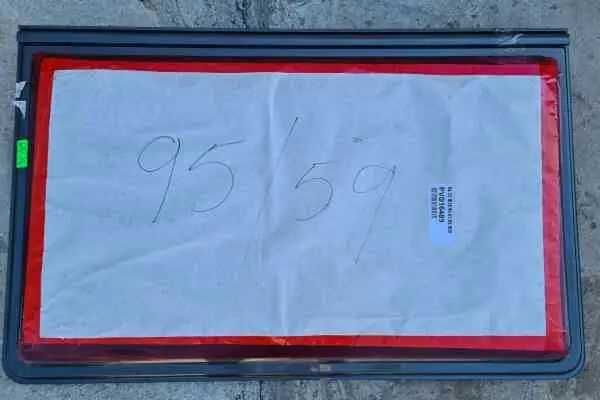 Geam rulota absolut nou