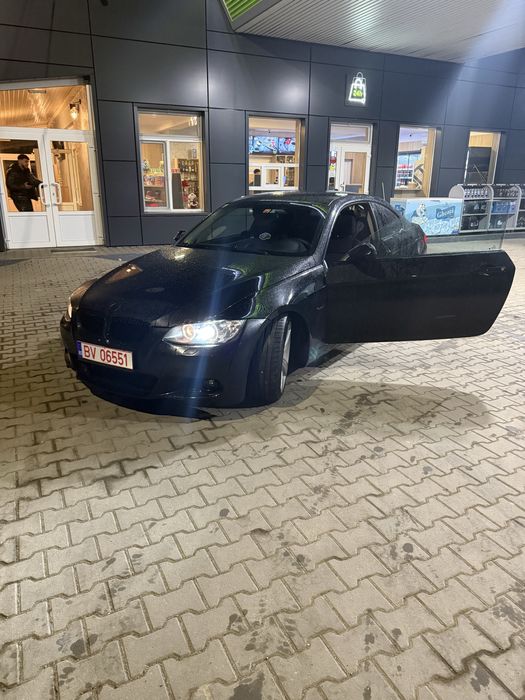 Bmw e92 320d   ( coupe)