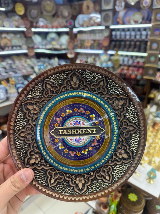 Yongoq darahtidan qilingan yogoch laganlar