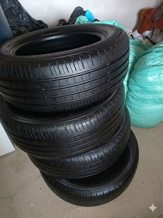 Көлiктiң, аяқтары сатылады s