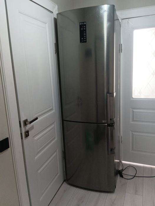 Продам холодильник  
Выс