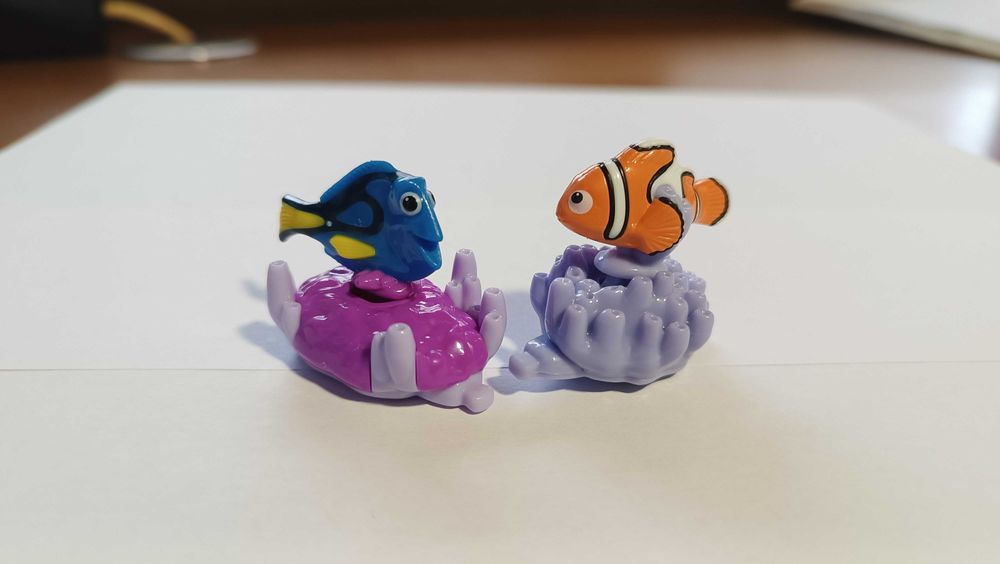 Киндер играчки за колекции