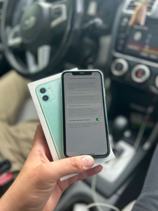 iPhone 11 зеленый цвет без ремонт