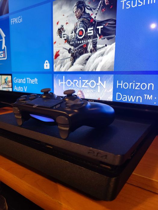 Sony PlayStation 4 Slim SPIDERMAN Edition Плейстейшън PS4 нов джойстик