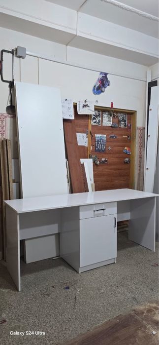 Продам Письменный стол